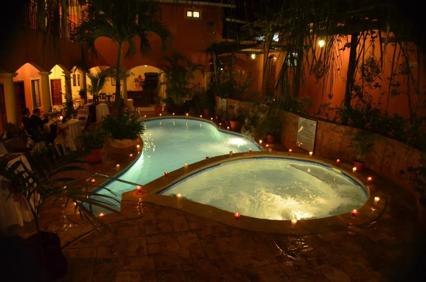 Piscina de Noche